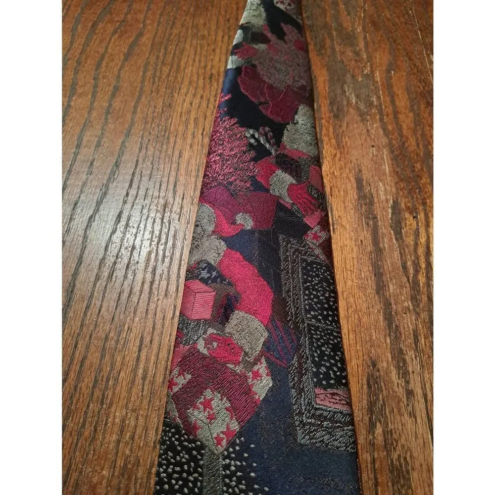 Camden Court Christmas Holiday Santa Neck Tie Black Silver Red